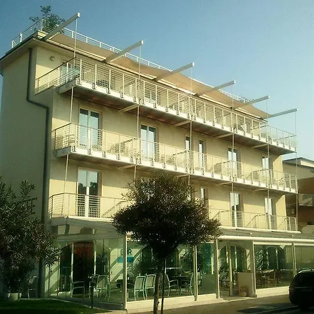 Hotel Acquadolce 3*