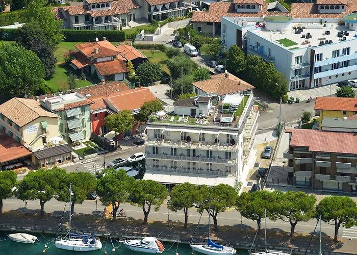 Hotell Acquadolce Peschiera del Garda